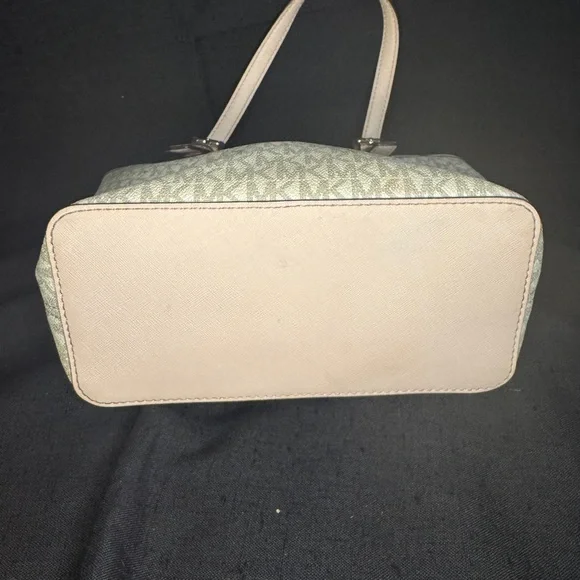 Michael Kors Jet Set Small Logo Tote – Ballet Pink Trim - Picture 7 of 10